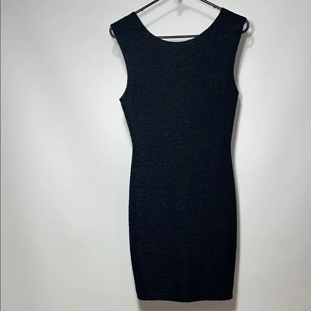 Forever 21 Elegant Black Sleeveless Dress